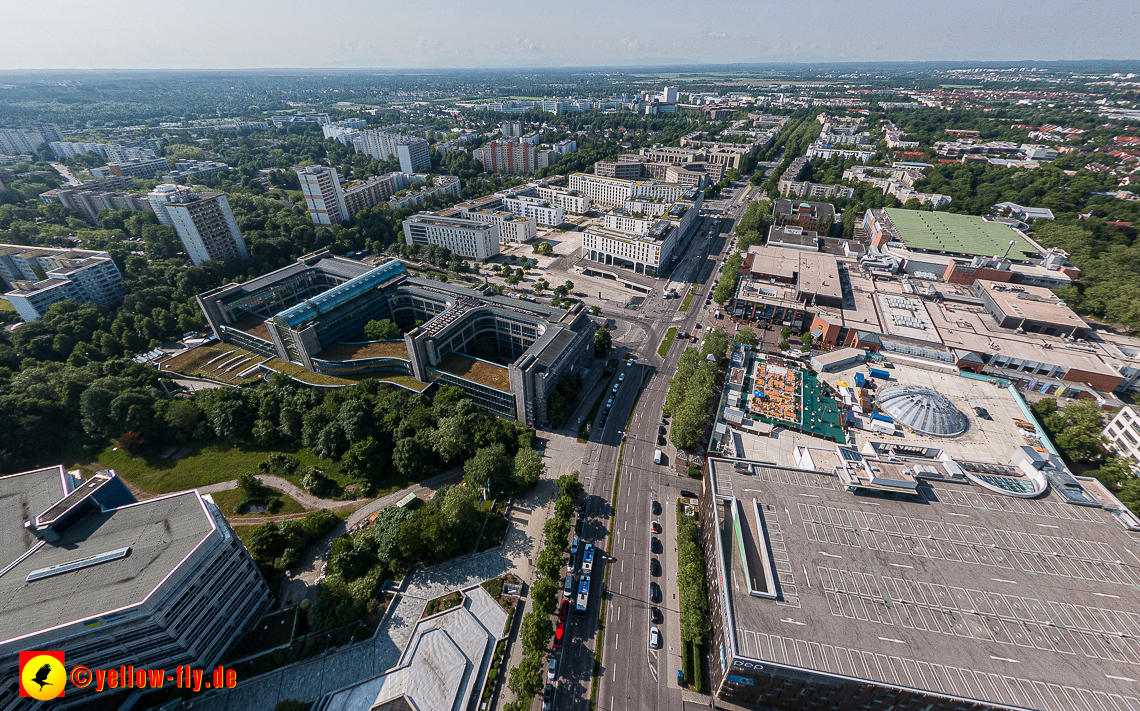 07.06.2023 - Neuperlachs neue Mitte mit PEP, Perlach Plaza, Share, Allianzversicherung und Wohnring